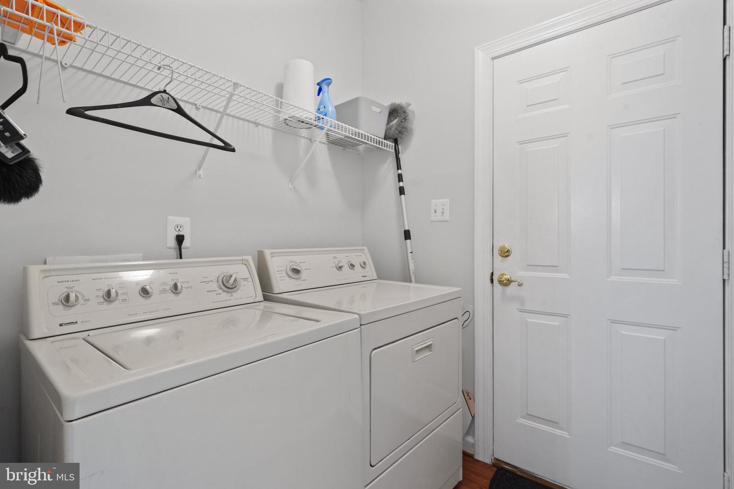4209 HARDY RIDGE DR, WOODBRIDGE, Virginia 22192, 4 Bedrooms Bedrooms, ,3 BathroomsBathrooms,Residential,For sale,4209 HARDY RIDGE DR,VAPW2093344 MLS # VAPW2093344