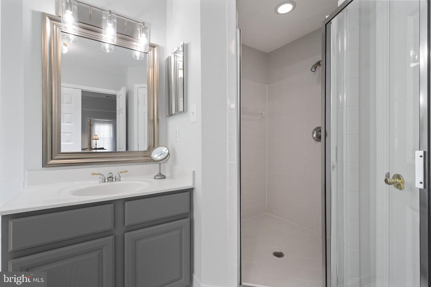 4209 HARDY RIDGE DR, WOODBRIDGE, Virginia 22192, 4 Bedrooms Bedrooms, ,3 BathroomsBathrooms,Residential,For sale,4209 HARDY RIDGE DR,VAPW2093344 MLS # VAPW2093344