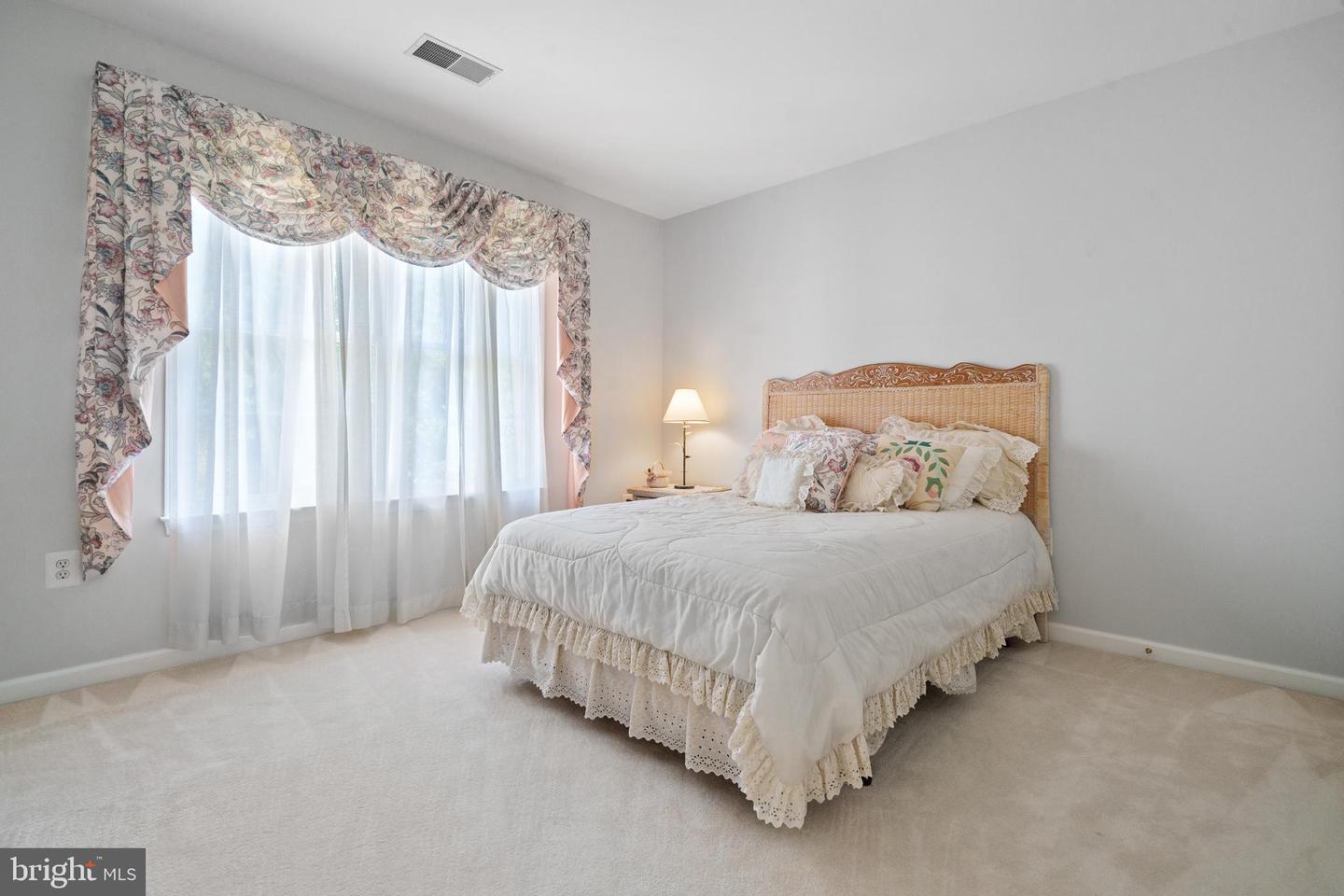 4209 HARDY RIDGE DR, WOODBRIDGE, Virginia 22192, 4 Bedrooms Bedrooms, ,3 BathroomsBathrooms,Residential,For sale,4209 HARDY RIDGE DR,VAPW2093344 MLS # VAPW2093344