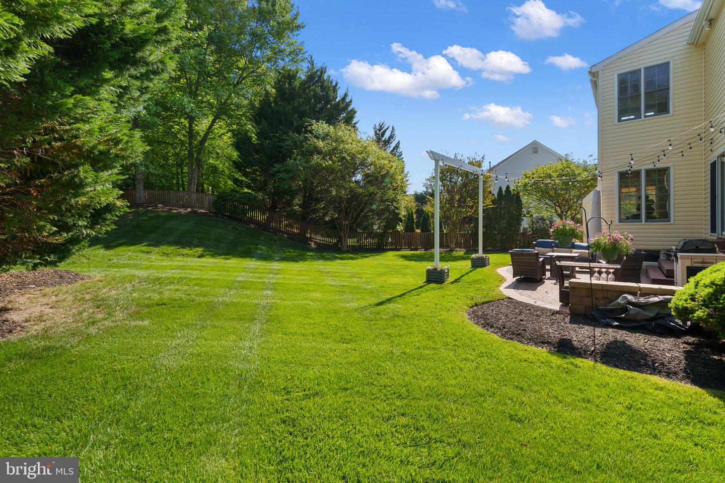 4209 HARDY RIDGE DR, WOODBRIDGE, Virginia 22192, 4 Bedrooms Bedrooms, ,3 BathroomsBathrooms,Residential,For sale,4209 HARDY RIDGE DR,VAPW2093344 MLS # VAPW2093344