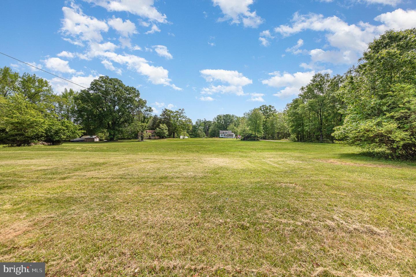 16437 SCHOOL HOUSE RD, KING GEORGE, Virginia 22485, 3 Bedrooms Bedrooms, ,1 BathroomBathrooms,Residential,For sale,16437 SCHOOL HOUSE RD,VAKG2006334 MLS # VAKG2006334