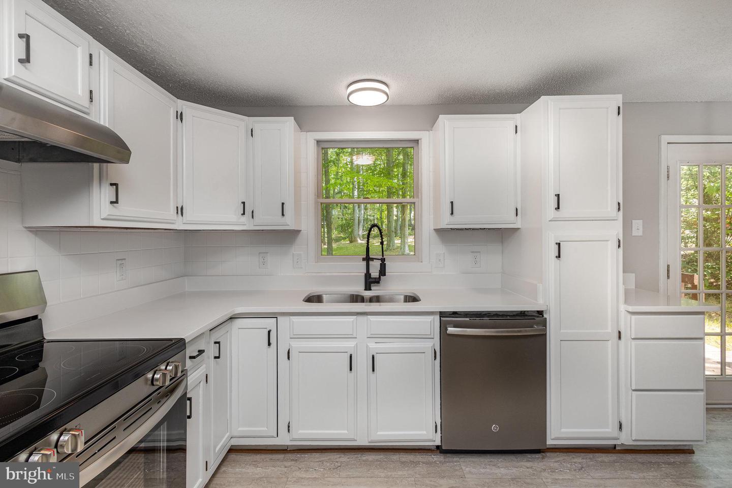125 CUMBERLAND CIR, LOCUST GROVE, Virginia 22508, 3 Bedrooms Bedrooms, ,2 BathroomsBathrooms,Residential,For sale,125 CUMBERLAND CIR,VAOR2009546 MLS # VAOR2009546