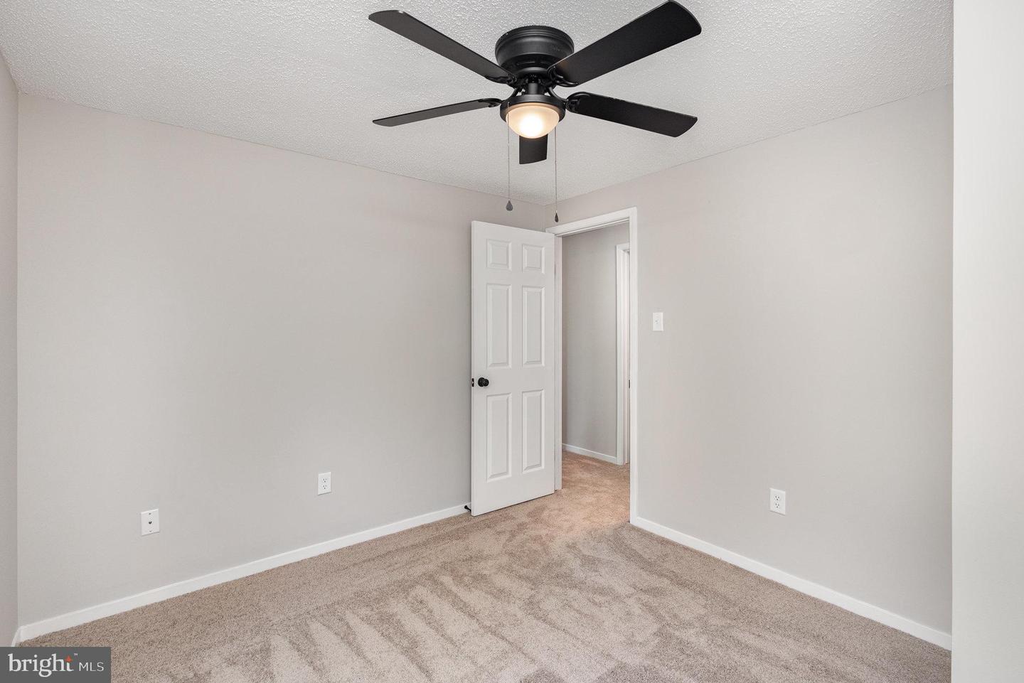 125 CUMBERLAND CIR, LOCUST GROVE, Virginia 22508, 3 Bedrooms Bedrooms, ,2 BathroomsBathrooms,Residential,For sale,125 CUMBERLAND CIR,VAOR2009546 MLS # VAOR2009546