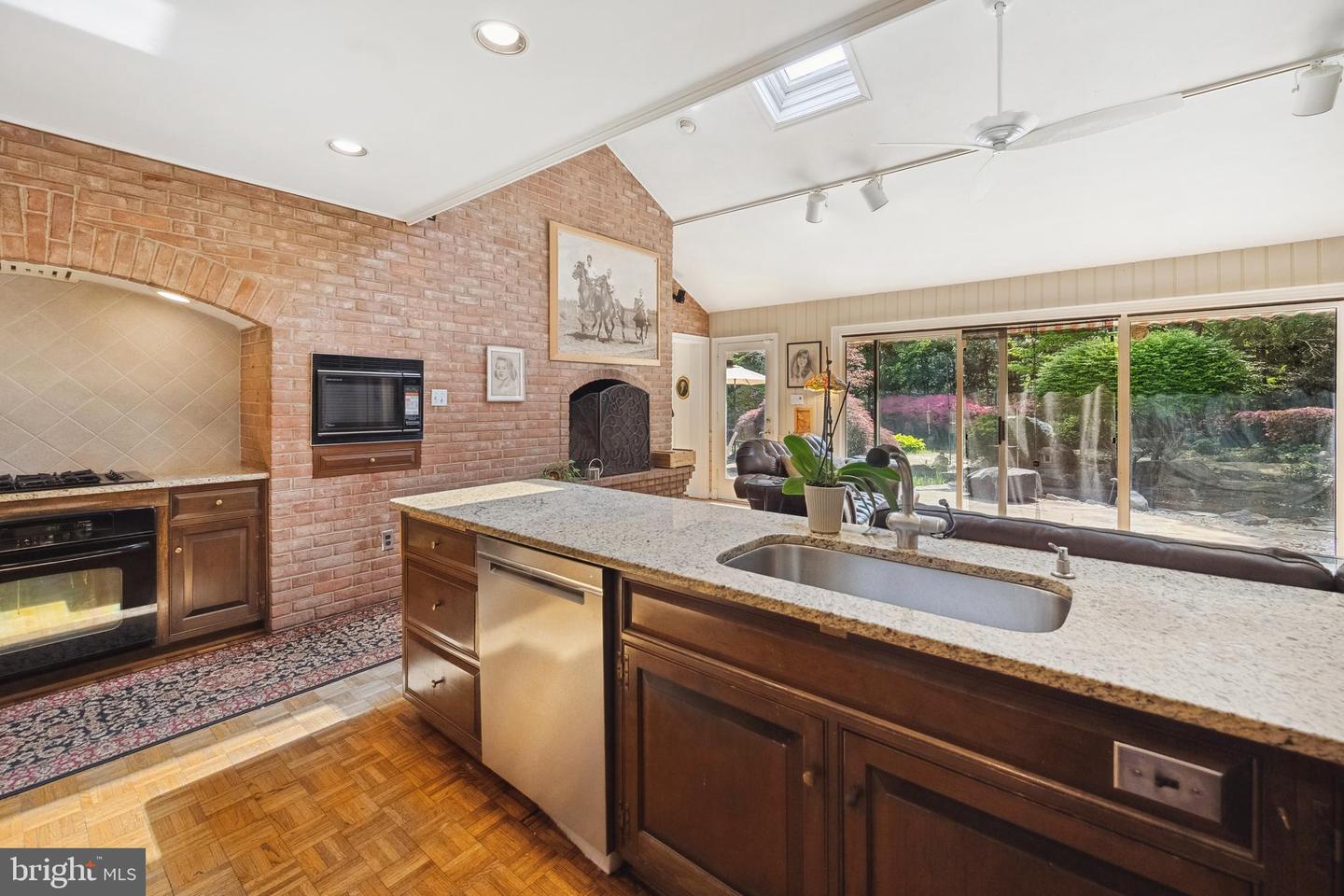 1219 POTOMAC SCHOOL RD, MCLEAN, Virginia 22101, 5 Bedrooms Bedrooms, ,3 BathroomsBathrooms,Residential,For sale,1219 POTOMAC SCHOOL RD,VAFX2237450 MLS # VAFX2237450