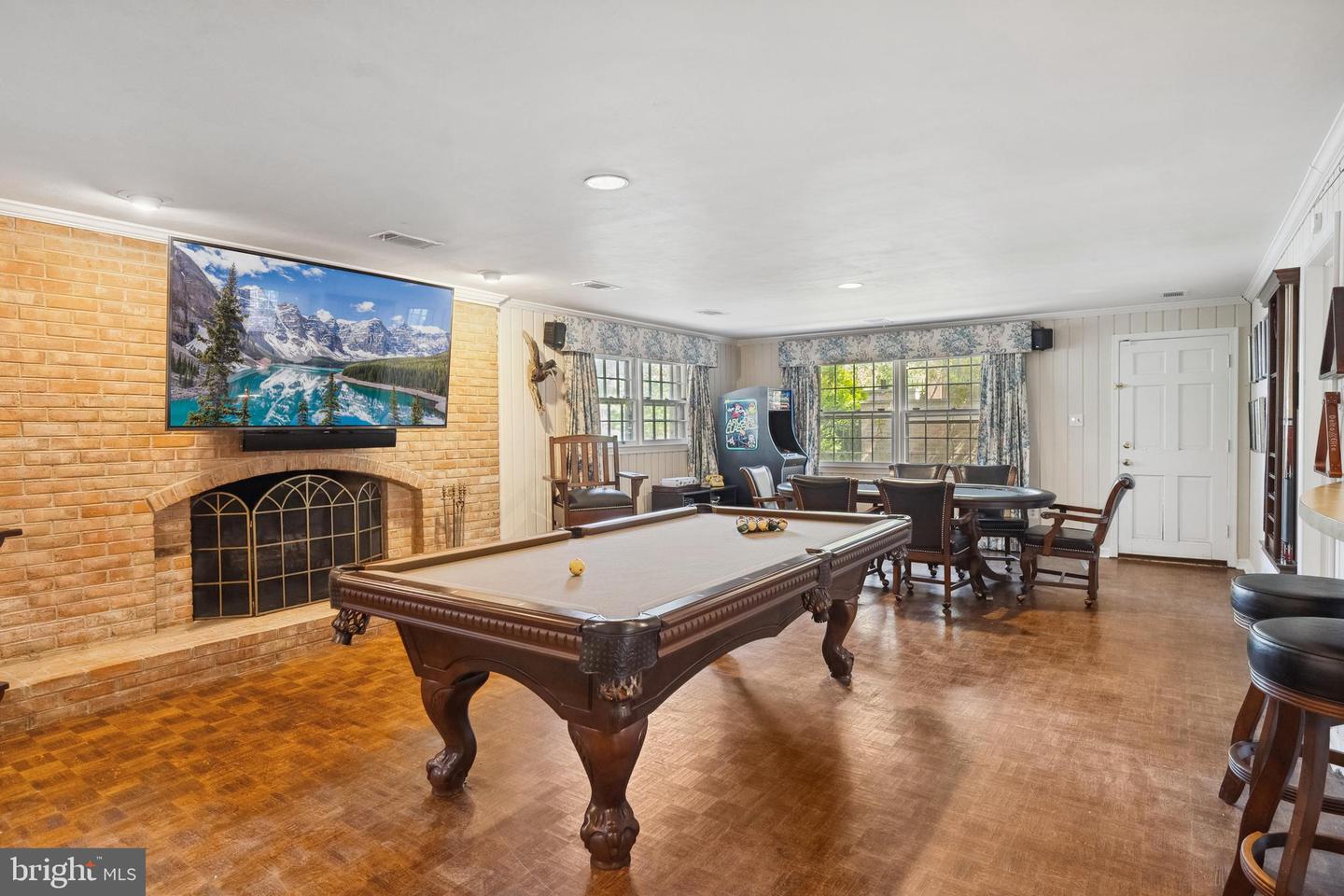 1219 POTOMAC SCHOOL RD, MCLEAN, Virginia 22101, 5 Bedrooms Bedrooms, ,3 BathroomsBathrooms,Residential,For sale,1219 POTOMAC SCHOOL RD,VAFX2237450 MLS # VAFX2237450