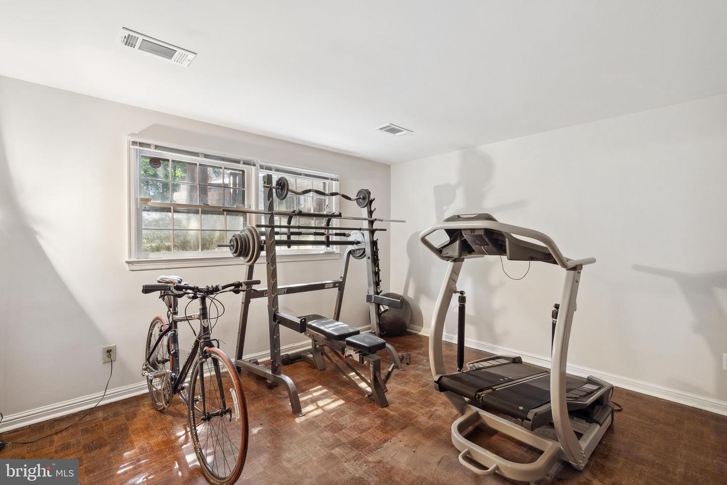 1219 POTOMAC SCHOOL RD, MCLEAN, Virginia 22101, 5 Bedrooms Bedrooms, ,3 BathroomsBathrooms,Residential,For sale,1219 POTOMAC SCHOOL RD,VAFX2237450 MLS # VAFX2237450