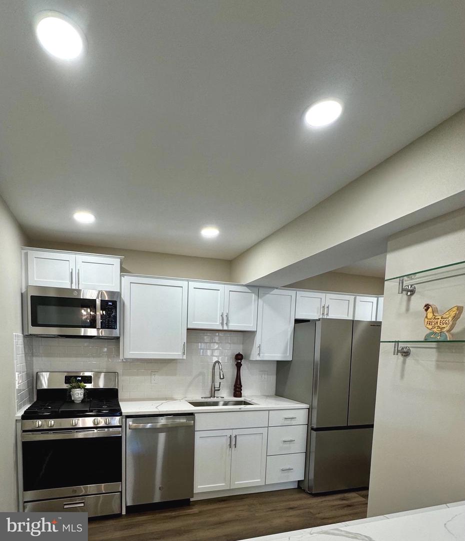 511 N ARMISTEAD ST #T2, ALEXANDRIA, Virginia 22312, 3 Bedrooms Bedrooms, ,2 BathroomsBathrooms,Residential,For sale,511 N ARMISTEAD ST #T2,VAAX2044708 MLS # VAAX2044708