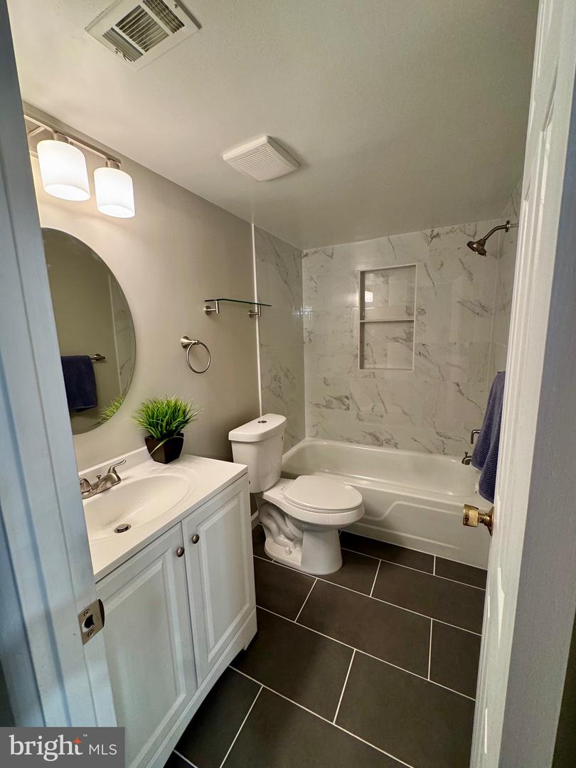 511 N ARMISTEAD ST #T2, ALEXANDRIA, Virginia 22312, 3 Bedrooms Bedrooms, ,2 BathroomsBathrooms,Residential,For sale,511 N ARMISTEAD ST #T2,VAAX2044708 MLS # VAAX2044708