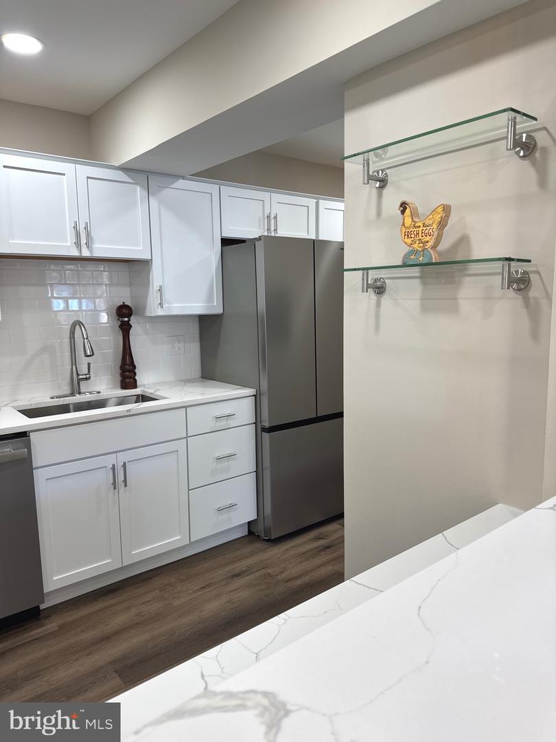 511 N ARMISTEAD ST #T2, ALEXANDRIA, Virginia 22312, 3 Bedrooms Bedrooms, ,2 BathroomsBathrooms,Residential,For sale,511 N ARMISTEAD ST #T2,VAAX2044708 MLS # VAAX2044708