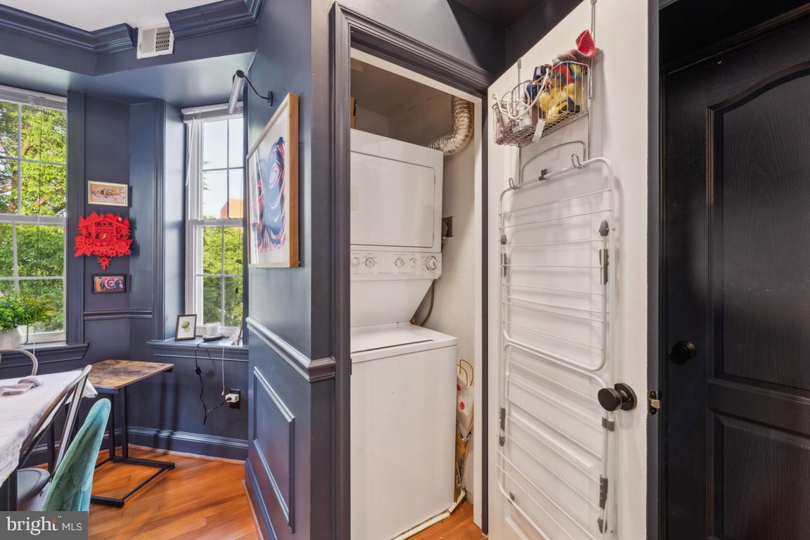 1637 A ST NE #3, WASHINGTON, District Of Columbia 20002, 2 Bedrooms Bedrooms, ,2 BathroomsBathrooms,Residential,For sale,1637 A ST NE #3,DCDC2197882 MLS # DCDC2197882