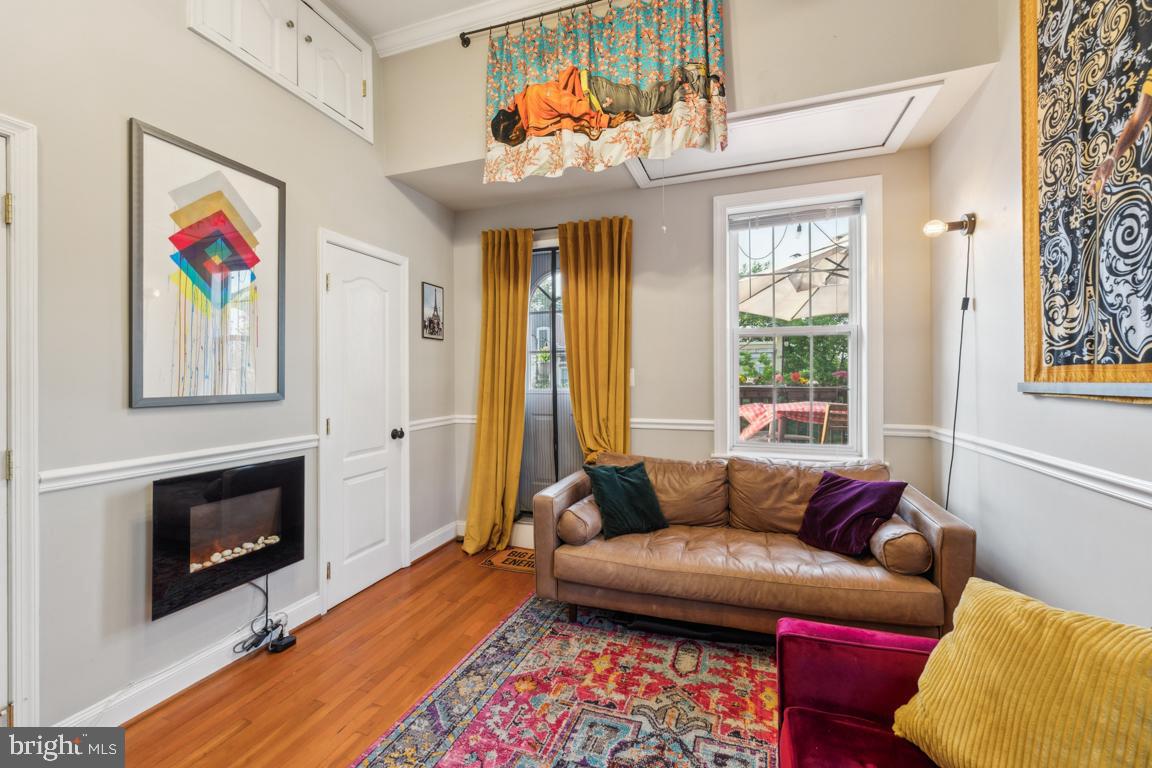 1637 A ST NE #3, WASHINGTON, District Of Columbia 20002, 2 Bedrooms Bedrooms, ,2 BathroomsBathrooms,Residential,For sale,1637 A ST NE #3,DCDC2197882 MLS # DCDC2197882