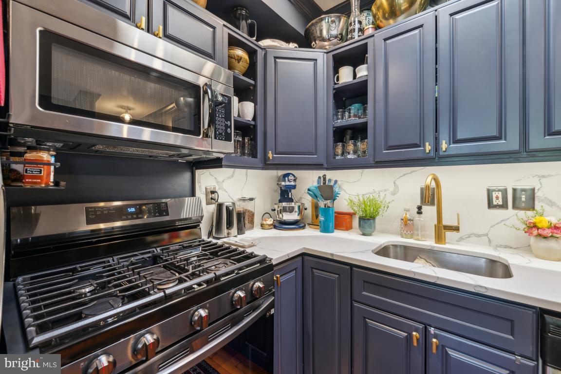 1637 A ST NE #3, WASHINGTON, District Of Columbia 20002, 2 Bedrooms Bedrooms, ,2 BathroomsBathrooms,Residential,For sale,1637 A ST NE #3,DCDC2197882 MLS # DCDC2197882