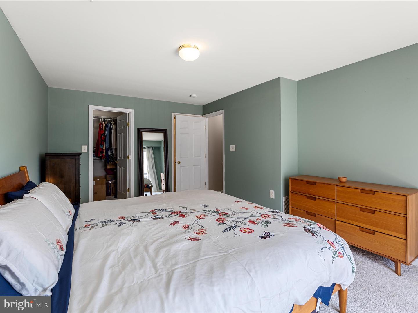 15288 ROSEMONT MANOR DR, HAYMARKET, Virginia 20169, 2 Bedrooms Bedrooms, ,2 BathroomsBathrooms,Residential,For sale,15288 ROSEMONT MANOR DR,VAPW2093400 MLS # VAPW2093400