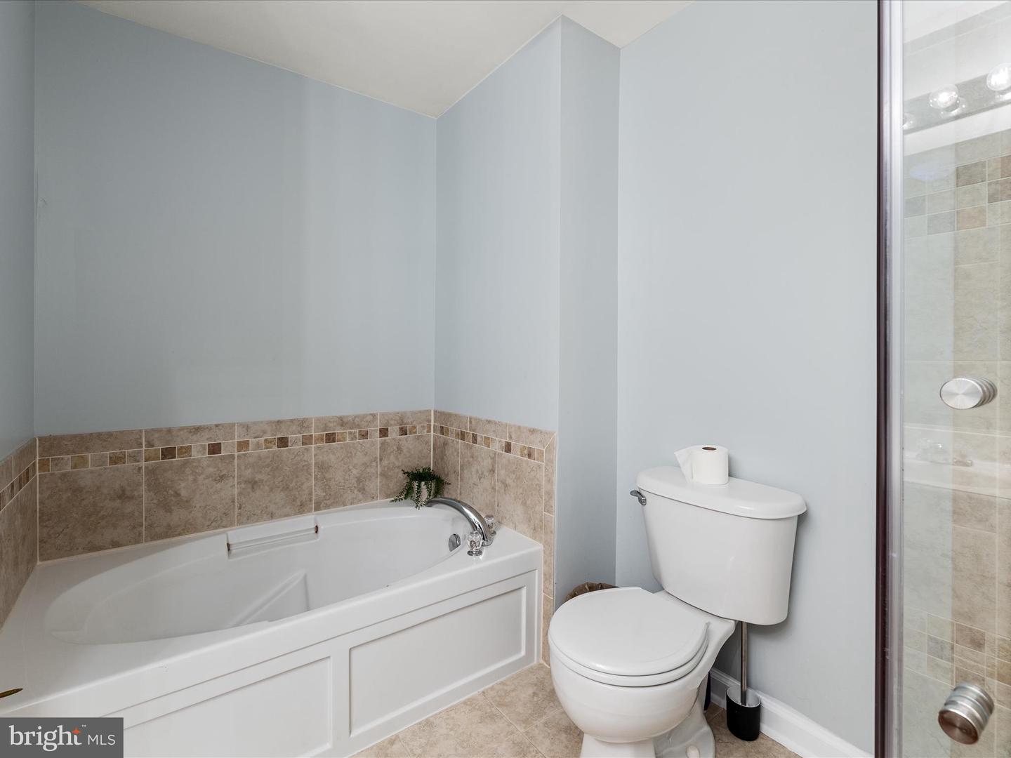 15288 ROSEMONT MANOR DR, HAYMARKET, Virginia 20169, 2 Bedrooms Bedrooms, ,2 BathroomsBathrooms,Residential,For sale,15288 ROSEMONT MANOR DR,VAPW2093400 MLS # VAPW2093400