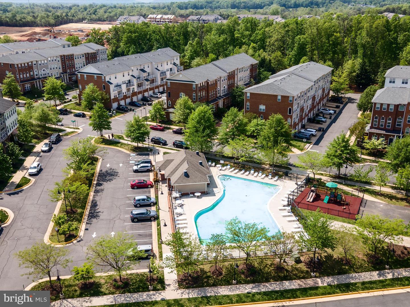 15288 ROSEMONT MANOR DR, HAYMARKET, Virginia 20169, 2 Bedrooms Bedrooms, ,2 BathroomsBathrooms,Residential,For sale,15288 ROSEMONT MANOR DR,VAPW2093400 MLS # VAPW2093400