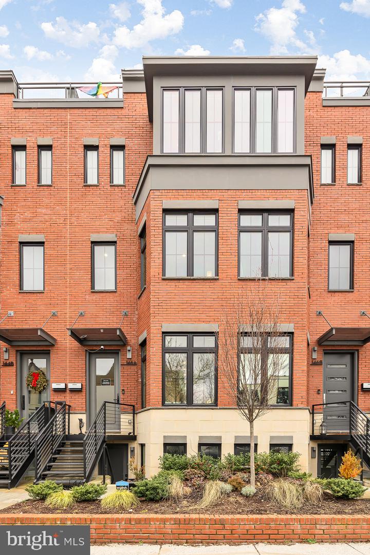 146 S ST NW #A, WASHINGTON, District Of Columbia 20001, 5 Bedrooms Bedrooms, ,3 BathroomsBathrooms,Residential,For sale,146 S ST NW #A,DCDC2198008 MLS # DCDC2198008