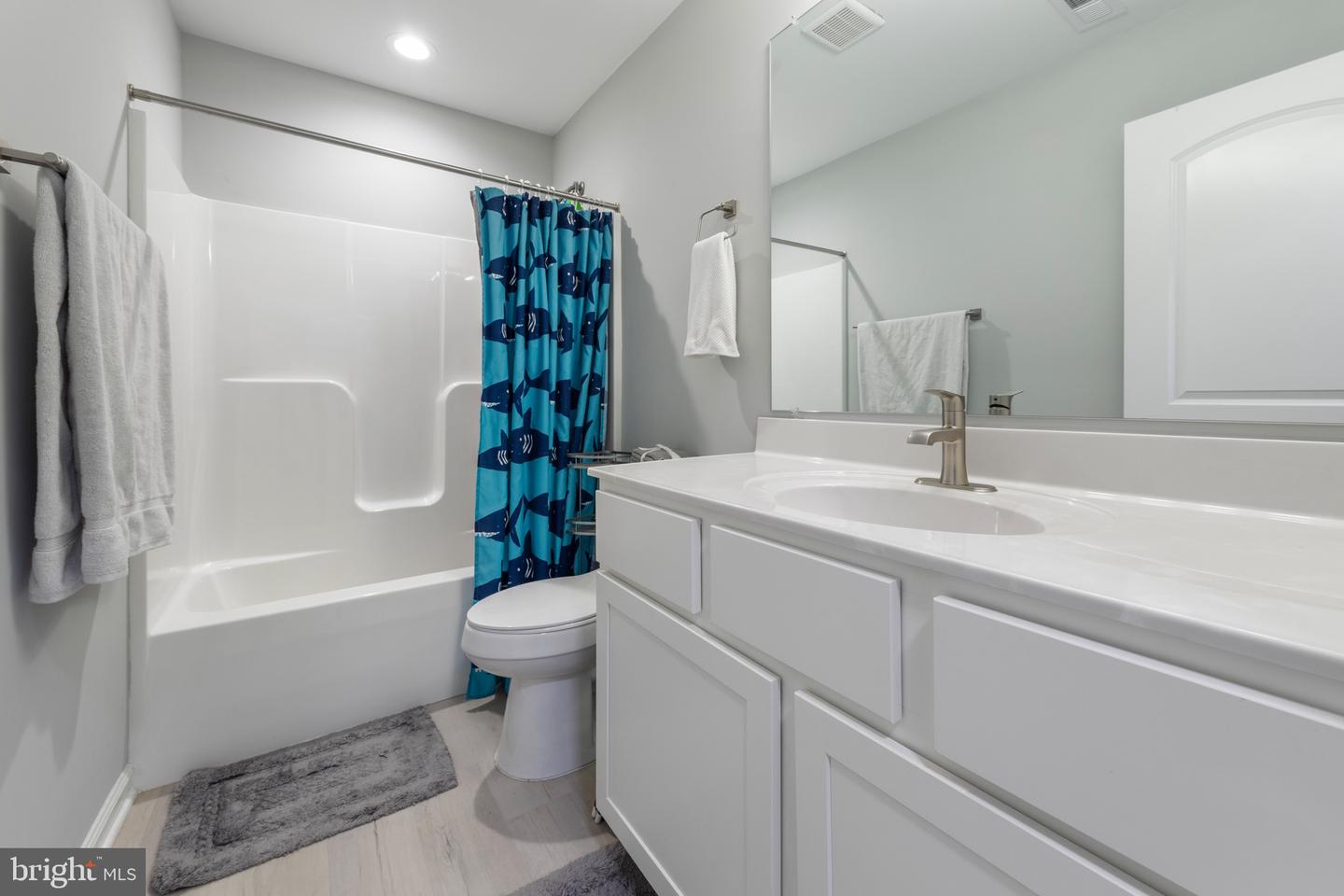 924 VIRGINIA AVE, FRONT ROYAL, Virginia 22630, 3 Bedrooms Bedrooms, ,2 BathroomsBathrooms,Residential,For sale,924 VIRGINIA AVE,VAWR2011034 MLS # VAWR2011034