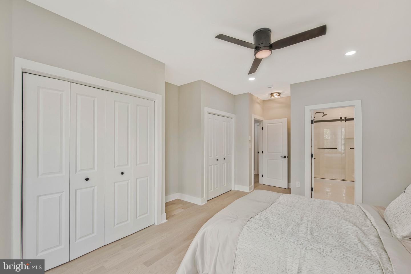 1713 4TH ST NW, WASHINGTON, District Of Columbia 20001, 3 Bedrooms Bedrooms, ,2 BathroomsBathrooms,Residential,For sale,1713 4TH ST NW,DCDC2198022 MLS # DCDC2198022