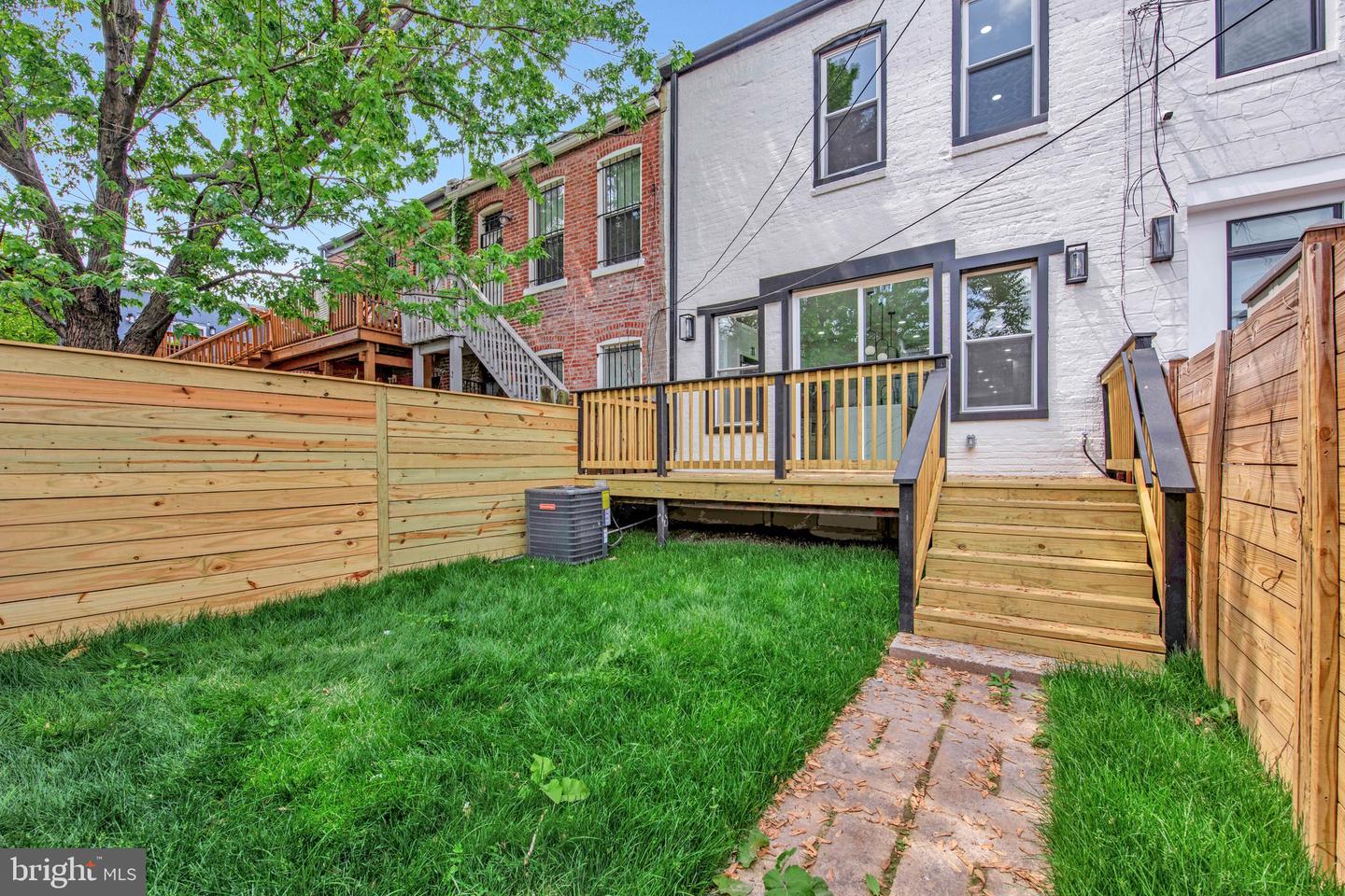 1713 4TH ST NW, WASHINGTON, District Of Columbia 20001, 3 Bedrooms Bedrooms, ,2 BathroomsBathrooms,Residential,For sale,1713 4TH ST NW,DCDC2198022 MLS # DCDC2198022