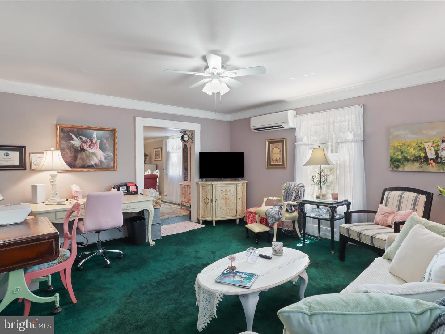 100 CAMBRIDGE ST, FREDERICKSBURG, Virginia 22405, 3 Bedrooms Bedrooms, ,1 BathroomBathrooms,Residential,For sale,100 CAMBRIDGE ST,VAST2038330 MLS # VAST2038330