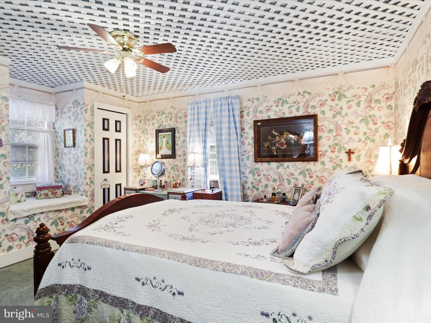 100 CAMBRIDGE ST, FREDERICKSBURG, Virginia 22405, 3 Bedrooms Bedrooms, ,1 BathroomBathrooms,Residential,For sale,100 CAMBRIDGE ST,VAST2038330 MLS # VAST2038330