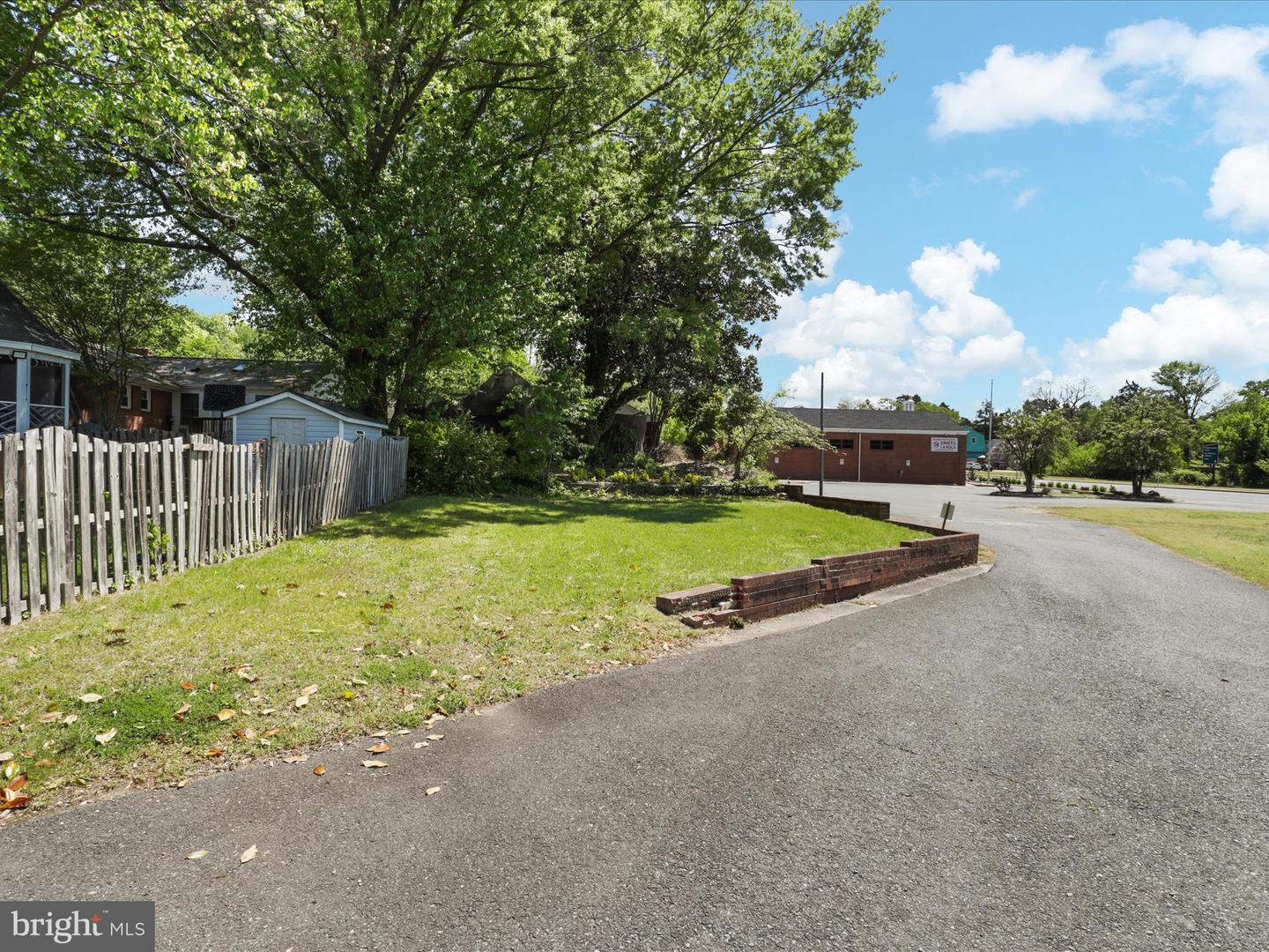 100 CAMBRIDGE ST, FREDERICKSBURG, Virginia 22405, 3 Bedrooms Bedrooms, ,1 BathroomBathrooms,Residential,For sale,100 CAMBRIDGE ST,VAST2038330 MLS # VAST2038330