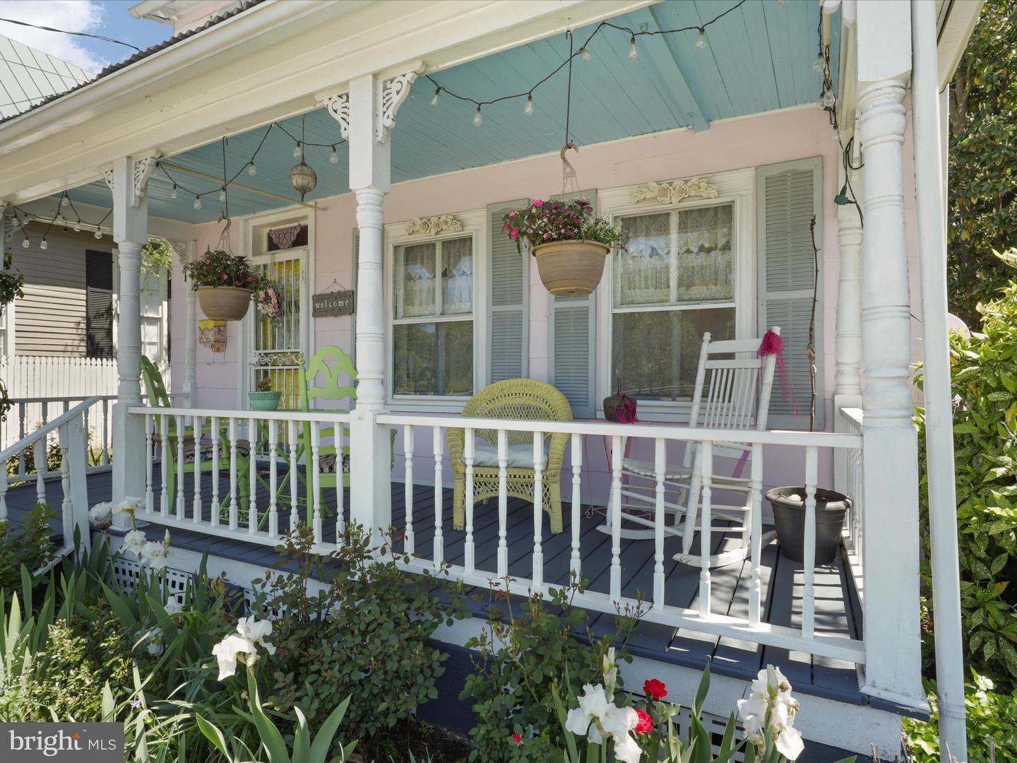 100 CAMBRIDGE ST, FREDERICKSBURG, Virginia 22405, 3 Bedrooms Bedrooms, ,1 BathroomBathrooms,Residential,For sale,100 CAMBRIDGE ST,VAST2038330 MLS # VAST2038330
