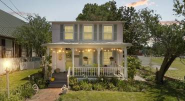 100 CAMBRIDGE ST, FREDERICKSBURG, Virginia 22405, 3 Bedrooms Bedrooms, ,1 BathroomBathrooms,Residential,For sale,100 CAMBRIDGE ST,VAST2038330 MLS # VAST2038330