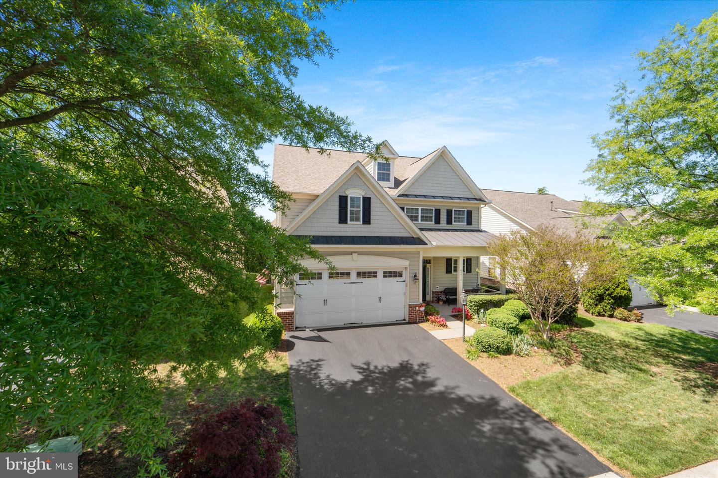 44516 BLUERIDGE MEADOWS DR, ASHBURN, Virginia 20147, 3 Bedrooms Bedrooms, 8 Rooms Rooms,2 BathroomsBathrooms,Residential,For sale,44516 BLUERIDGE MEADOWS DR,VALO2095142 MLS # VALO2095142