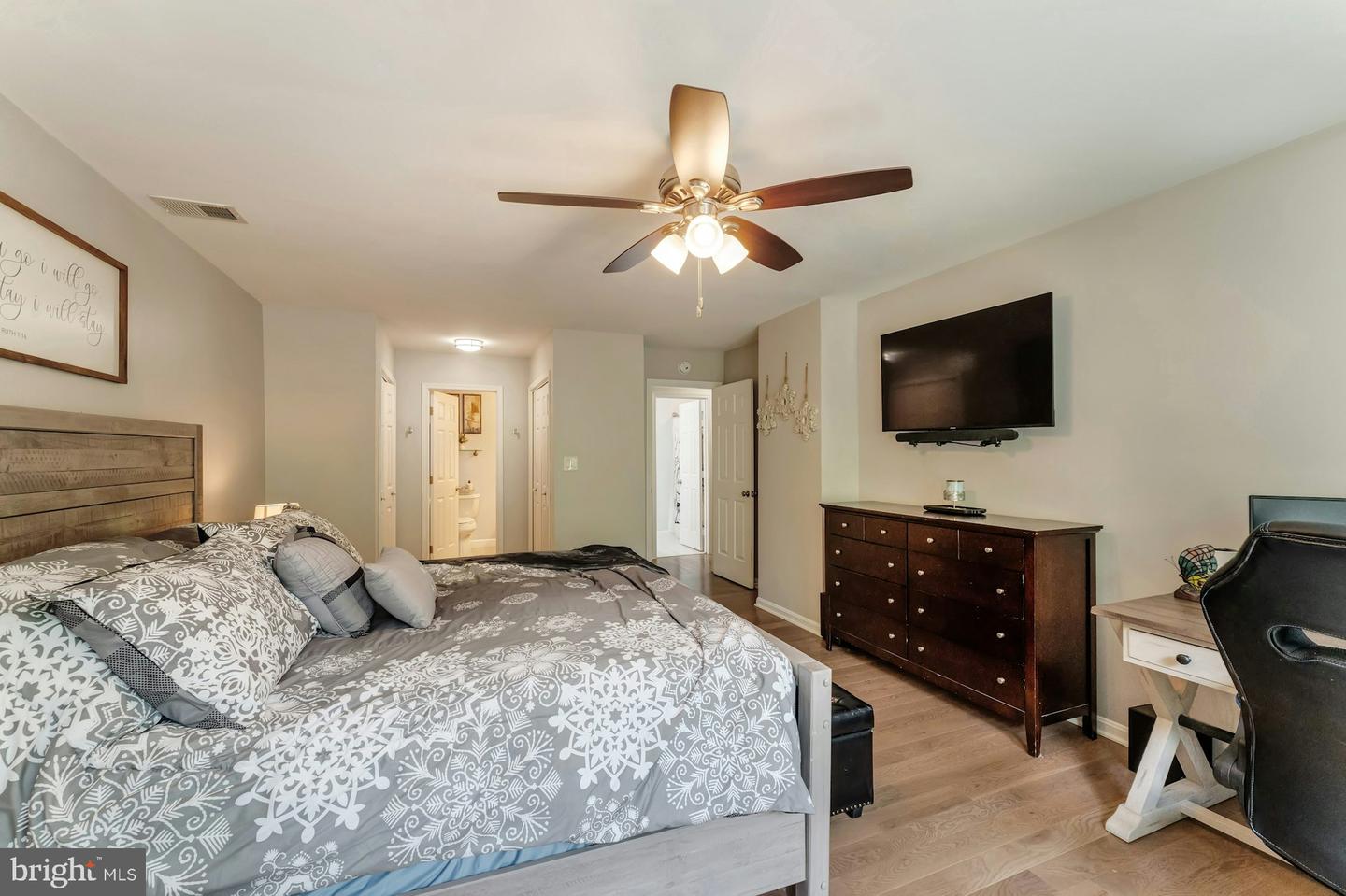 7531 ROYCE CT, ANNANDALE, Virginia 22003, 3 Bedrooms Bedrooms, ,3 BathroomsBathrooms,Residential,For sale,7531 ROYCE CT,VAFX2237558 MLS # VAFX2237558