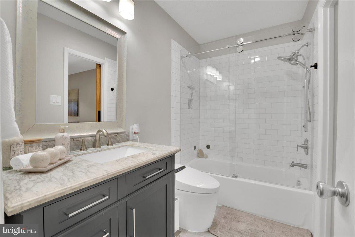 11106 BYRD DR, FAIRFAX, Virginia 22030, 4 Bedrooms Bedrooms, ,2 BathroomsBathrooms,Residential,For sale,11106 BYRD DR,VAFX2237574 MLS # VAFX2237574
