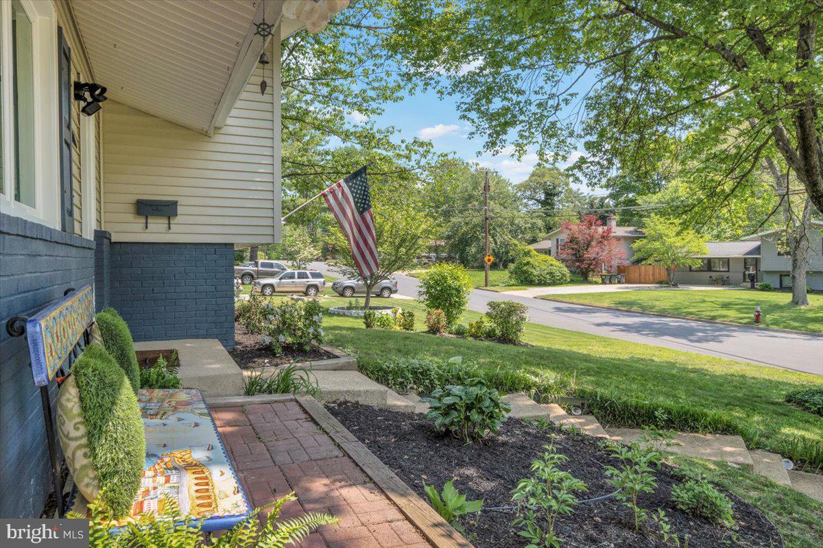 11106 BYRD DR, FAIRFAX, Virginia 22030, 4 Bedrooms Bedrooms, ,2 BathroomsBathrooms,Residential,For sale,11106 BYRD DR,VAFX2237574 MLS # VAFX2237574