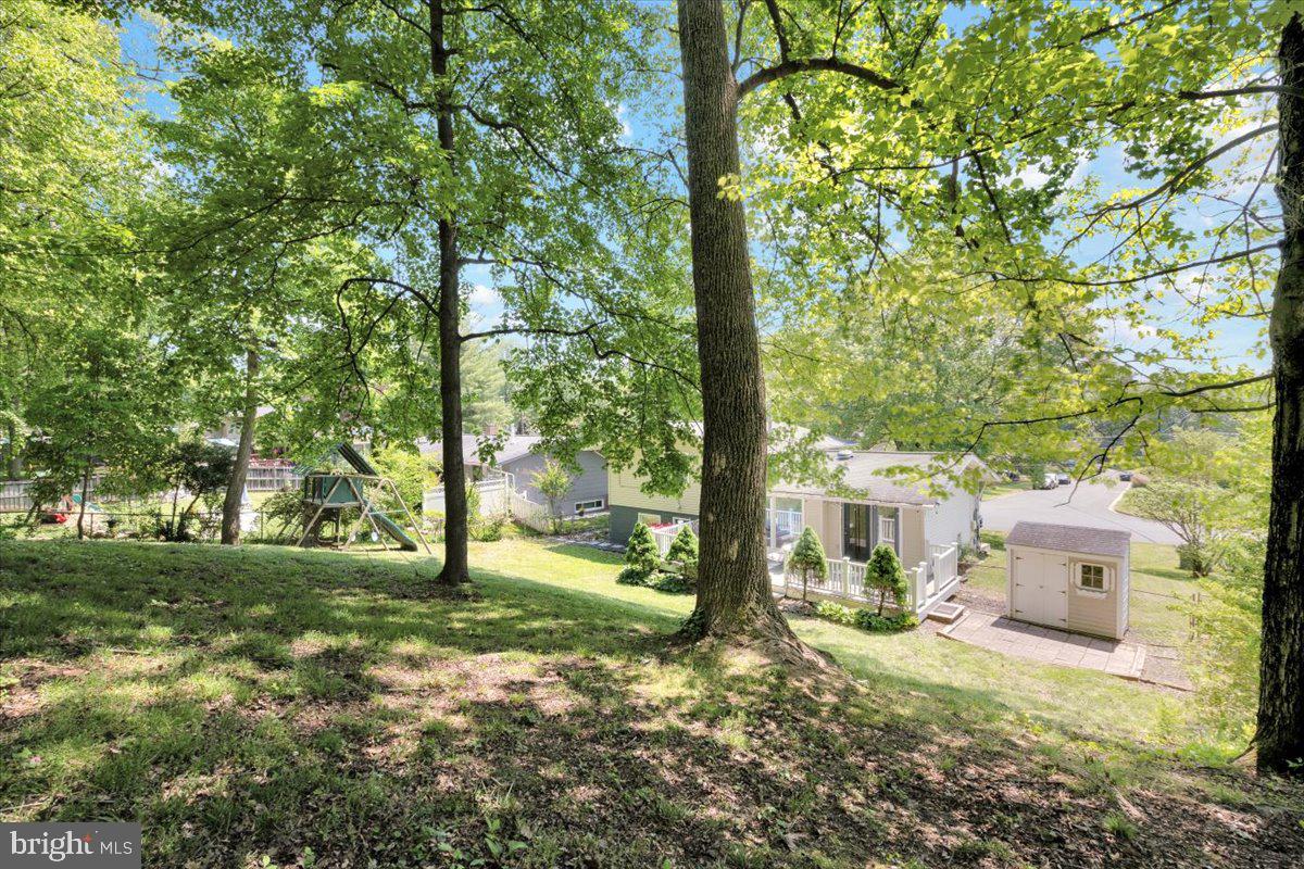 11106 BYRD DR, FAIRFAX, Virginia 22030, 4 Bedrooms Bedrooms, ,2 BathroomsBathrooms,Residential,For sale,11106 BYRD DR,VAFX2237574 MLS # VAFX2237574