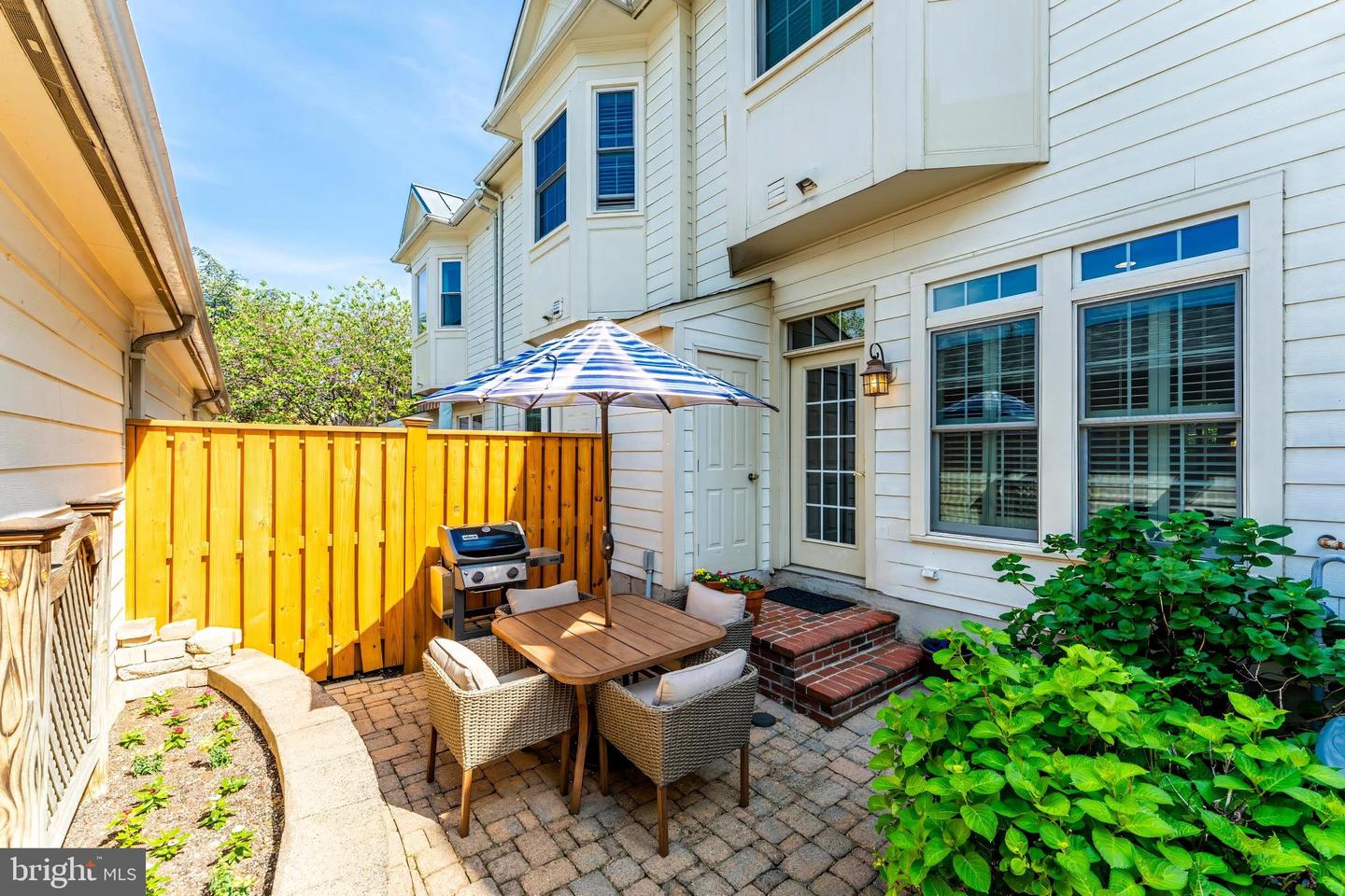 905 BERNARD ST, ALEXANDRIA, Virginia 22314, 3 Bedrooms Bedrooms, ,3 BathroomsBathrooms,Residential,For sale,905 BERNARD ST,VAAX2044746 MLS # VAAX2044746