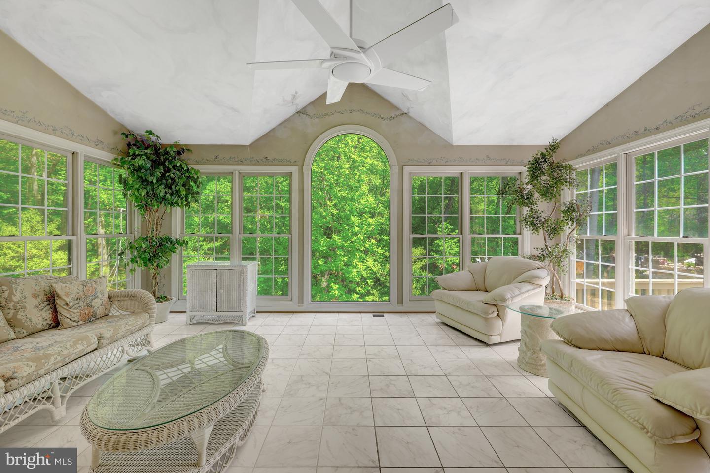 1051 NORTHFALLS CT, GREAT FALLS, Virginia 22066, 4 Bedrooms Bedrooms, ,3 BathroomsBathrooms,Residential,For sale,1051 NORTHFALLS CT,VAFX2237616 MLS # VAFX2237616