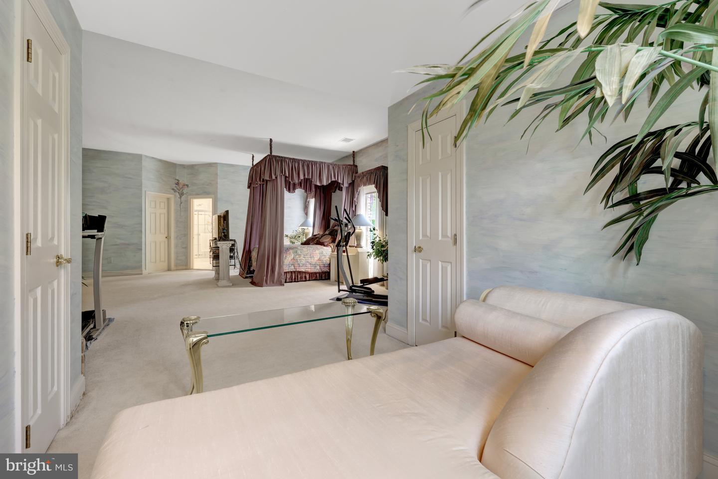 1051 NORTHFALLS CT, GREAT FALLS, Virginia 22066, 4 Bedrooms Bedrooms, ,3 BathroomsBathrooms,Residential,For sale,1051 NORTHFALLS CT,VAFX2237616 MLS # VAFX2237616