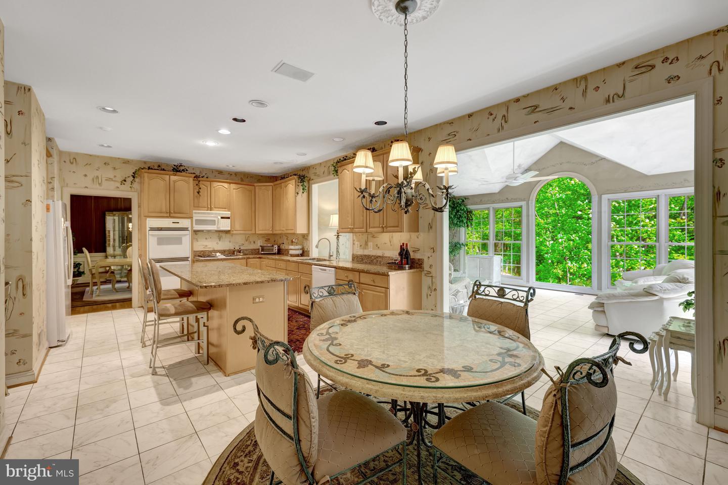 1051 NORTHFALLS CT, GREAT FALLS, Virginia 22066, 4 Bedrooms Bedrooms, ,3 BathroomsBathrooms,Residential,For sale,1051 NORTHFALLS CT,VAFX2237616 MLS # VAFX2237616
