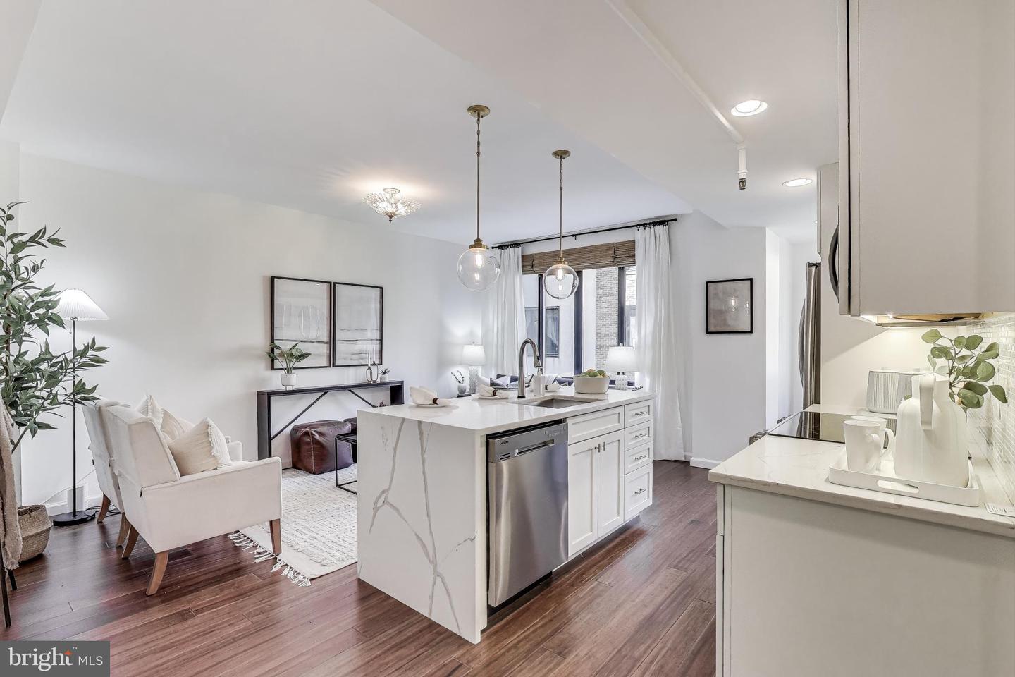1701 16TH ST NW #452, WASHINGTON, District Of Columbia 20009, 1 Bedroom Bedrooms, ,1 BathroomBathrooms,Residential,For sale,1701 16TH ST NW #452,DCDC2198138 MLS # DCDC2198138