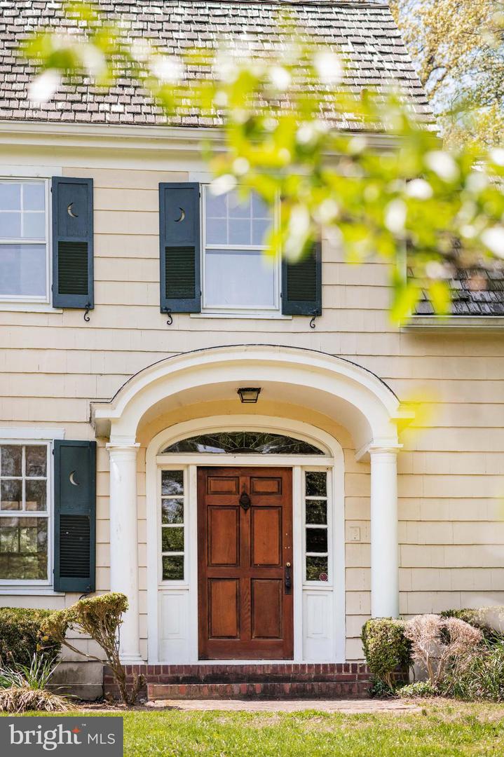 3408 WESSYNTON WAY, ALEXANDRIA, Virginia 22309, 4 Bedrooms Bedrooms, ,3 BathroomsBathrooms,Residential,For sale,3408 WESSYNTON WAY,VAFX2237542 MLS # VAFX2237542