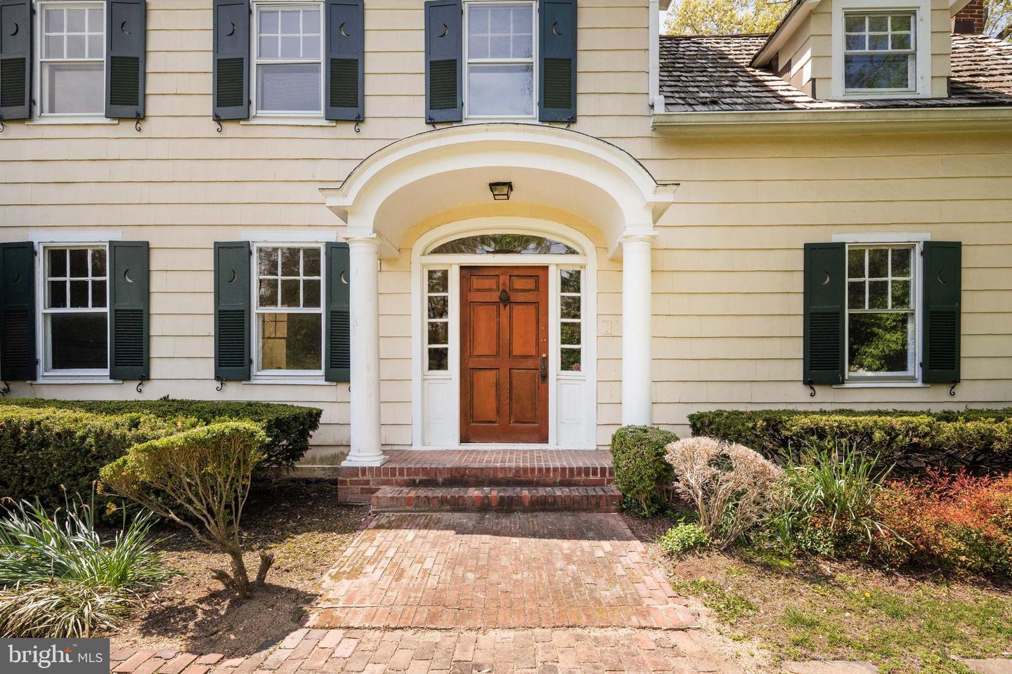 3408 WESSYNTON WAY, ALEXANDRIA, Virginia 22309, 4 Bedrooms Bedrooms, ,3 BathroomsBathrooms,Residential,For sale,3408 WESSYNTON WAY,VAFX2237542 MLS # VAFX2237542
