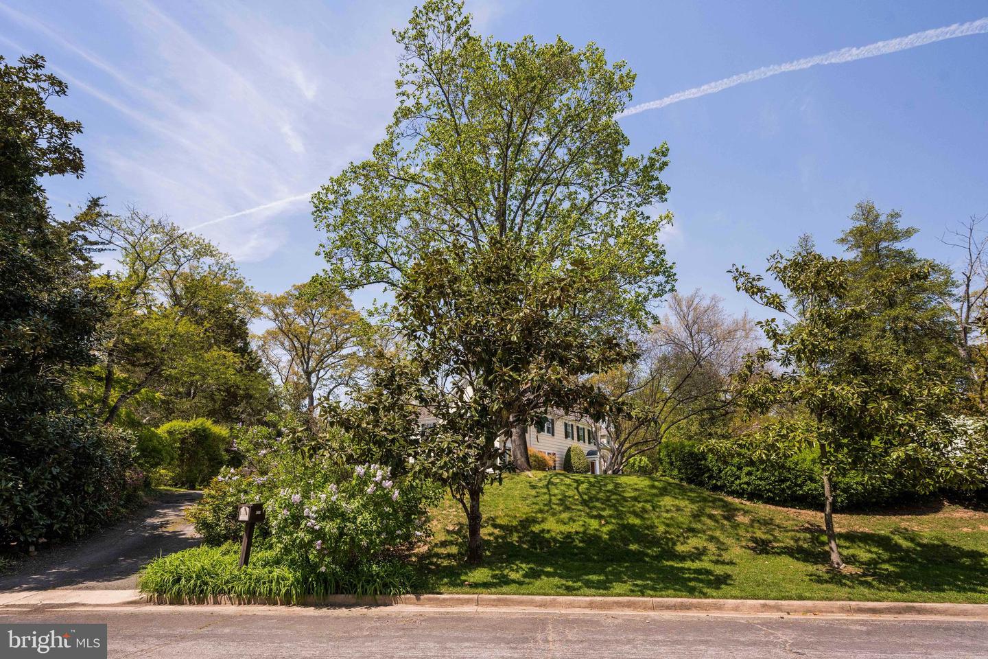 3408 WESSYNTON WAY, ALEXANDRIA, Virginia 22309, 4 Bedrooms Bedrooms, ,3 BathroomsBathrooms,Residential,For sale,3408 WESSYNTON WAY,VAFX2237542 MLS # VAFX2237542