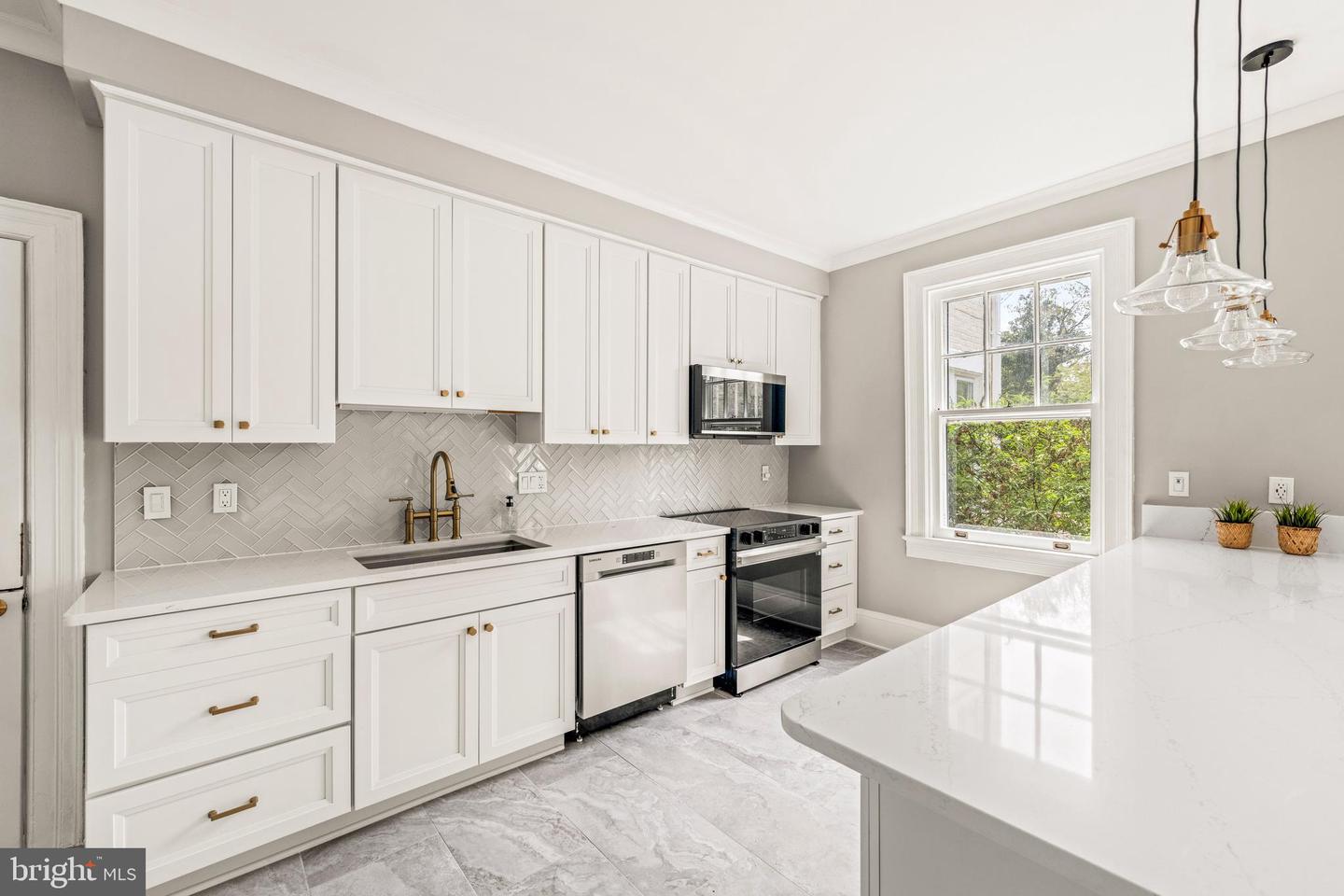 3408 WESSYNTON WAY, ALEXANDRIA, Virginia 22309, 4 Bedrooms Bedrooms, ,3 BathroomsBathrooms,Residential,For sale,3408 WESSYNTON WAY,VAFX2237542 MLS # VAFX2237542