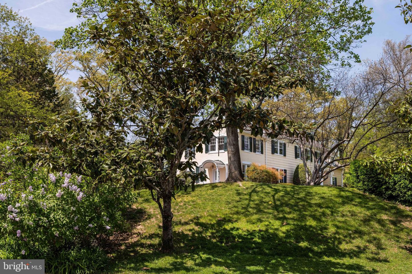 3408 WESSYNTON WAY, ALEXANDRIA, Virginia 22309, 4 Bedrooms Bedrooms, ,3 BathroomsBathrooms,Residential,For sale,3408 WESSYNTON WAY,VAFX2237542 MLS # VAFX2237542