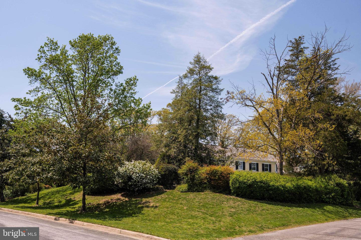 3408 WESSYNTON WAY, ALEXANDRIA, Virginia 22309, 4 Bedrooms Bedrooms, ,3 BathroomsBathrooms,Residential,For sale,3408 WESSYNTON WAY,VAFX2237542 MLS # VAFX2237542