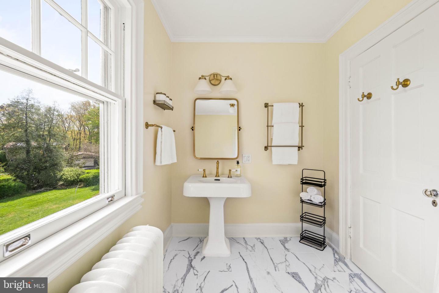 3408 WESSYNTON WAY, ALEXANDRIA, Virginia 22309, 4 Bedrooms Bedrooms, ,3 BathroomsBathrooms,Residential,For sale,3408 WESSYNTON WAY,VAFX2237542 MLS # VAFX2237542