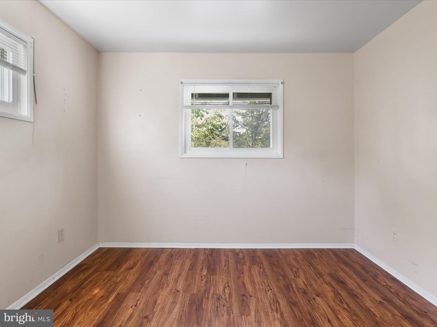 5609 8TH PL N, ARLINGTON, Virginia 22205, 6 Bedrooms Bedrooms, ,3 BathroomsBathrooms,Residential,For sale,5609 8TH PL N,VAAR2056798 MLS # VAAR2056798