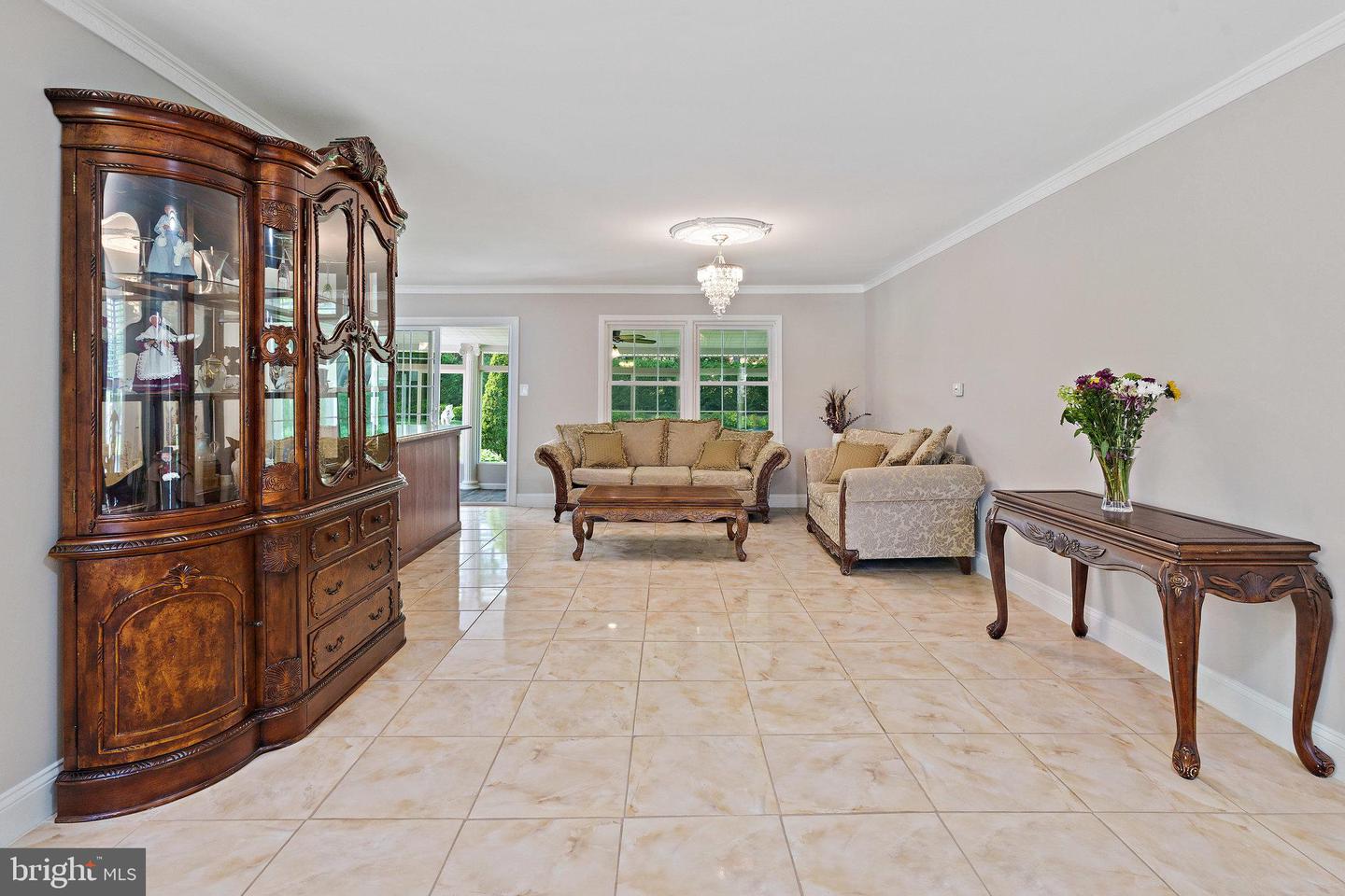 8610 WESTMEATH CT, SPRINGFIELD, Virginia 22152, 4 Bedrooms Bedrooms, ,3 BathroomsBathrooms,Residential,For sale,8610 WESTMEATH CT,VAFX2237662 MLS # VAFX2237662