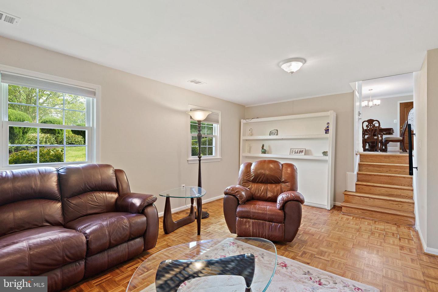 8610 WESTMEATH CT, SPRINGFIELD, Virginia 22152, 4 Bedrooms Bedrooms, ,3 BathroomsBathrooms,Residential,For sale,8610 WESTMEATH CT,VAFX2237662 MLS # VAFX2237662