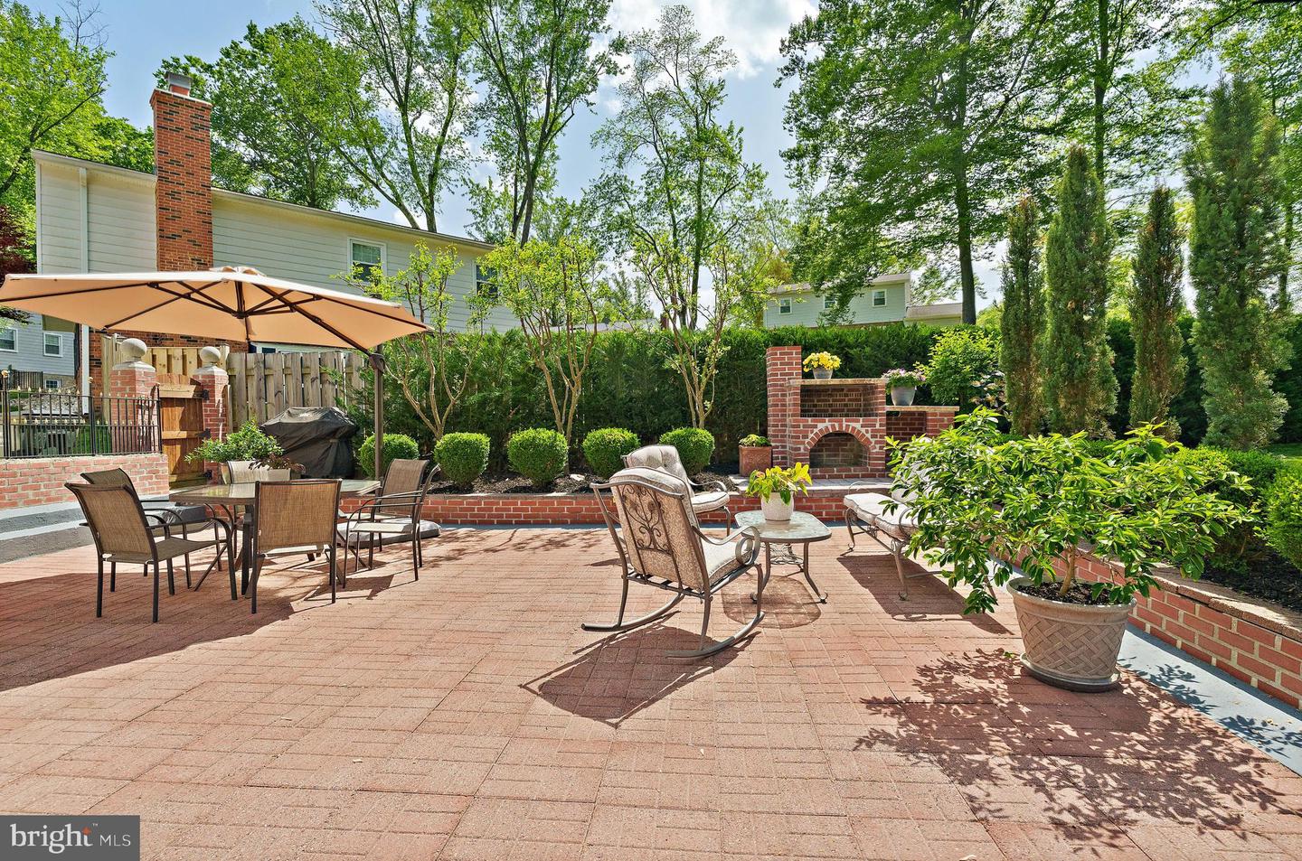 8610 WESTMEATH CT, SPRINGFIELD, Virginia 22152, 4 Bedrooms Bedrooms, ,3 BathroomsBathrooms,Residential,For sale,8610 WESTMEATH CT,VAFX2237662 MLS # VAFX2237662