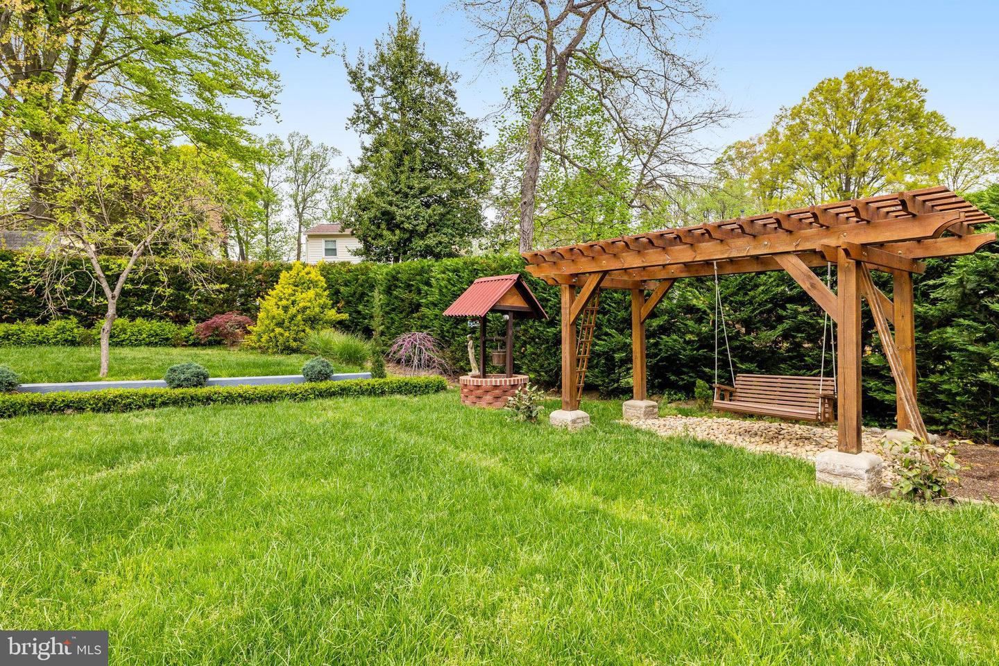 8610 WESTMEATH CT, SPRINGFIELD, Virginia 22152, 4 Bedrooms Bedrooms, ,3 BathroomsBathrooms,Residential,For sale,8610 WESTMEATH CT,VAFX2237662 MLS # VAFX2237662